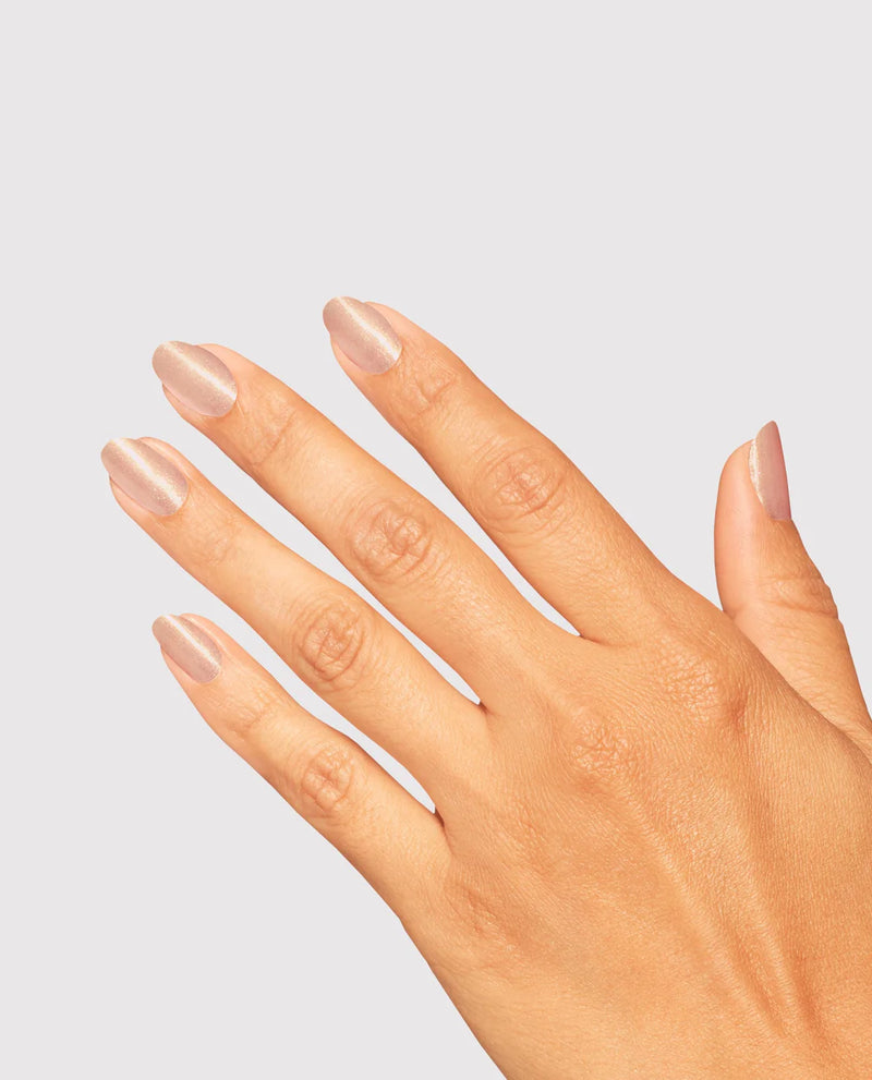 Spieglein, Spieglein, Ehrfurcht – OPI GelColor 