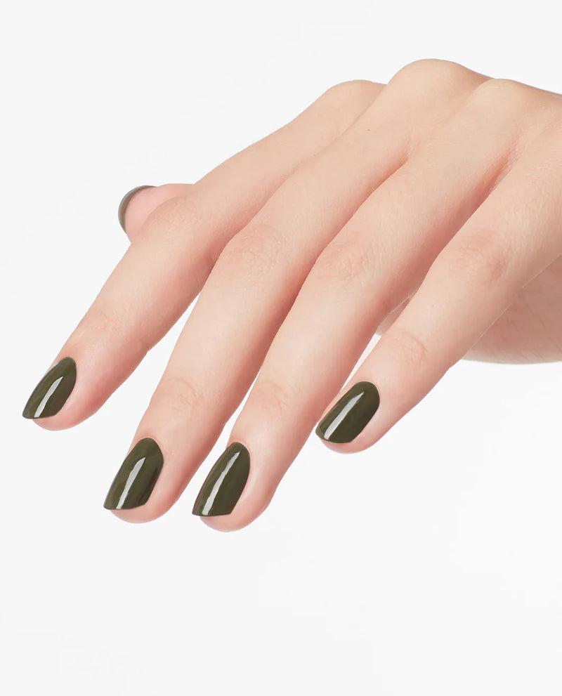 Suzi – Die First Lady der Nägel – OPI GelColor 